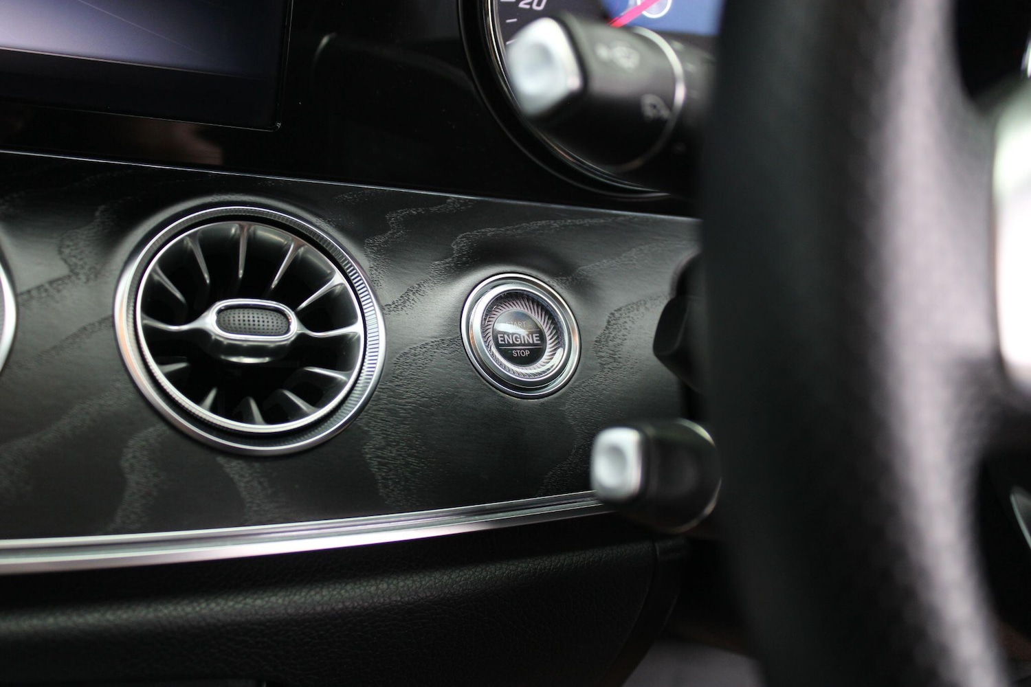 Used Mercedes-Benz E Class 2018 for sale - 76521685: Photo 32