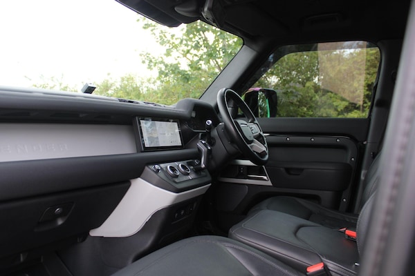 Used Land Rover Defender 110 2021 for sale - 75364197: Photo 20
