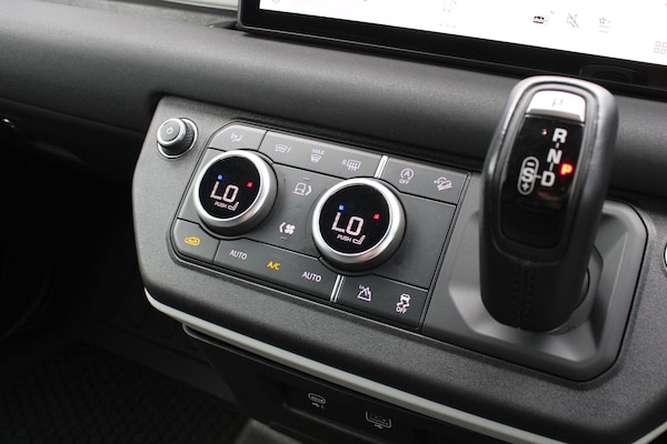 Used Land Rover Defender 110 2021 for sale - 75364197: Photo 21