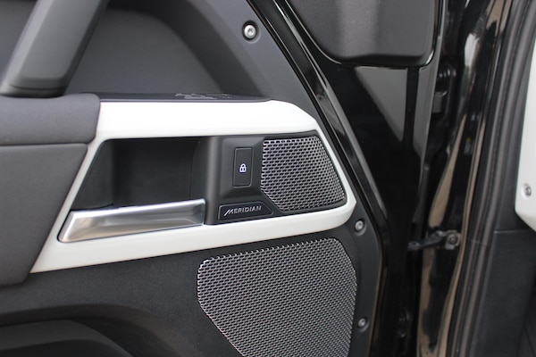 Used Land Rover Defender 110 2021 for sale - 75364197: Photo 31