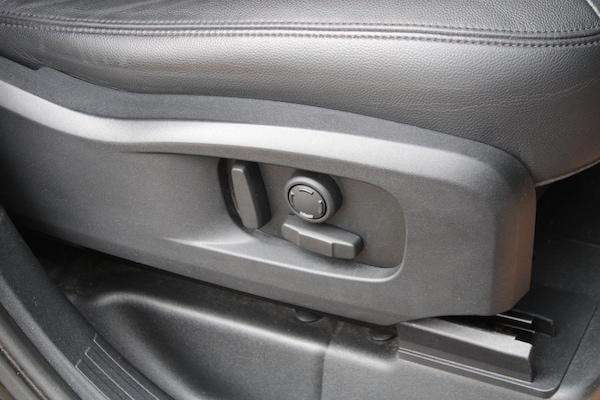 Used Land Rover Defender 110 2021 for sale - 75364197: Photo 32