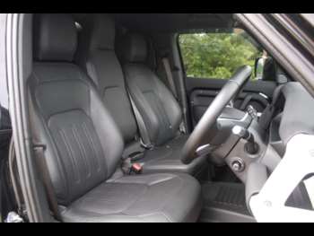 Used Land Rover Defender 110 2021 for sale - 75364197: Photo
