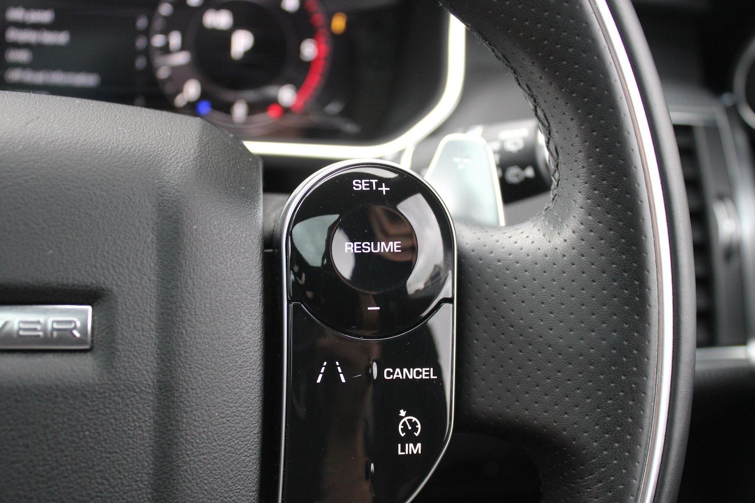 Used Land Rover Range Rover Sport 2018 for sale - 77074870: Photo 31