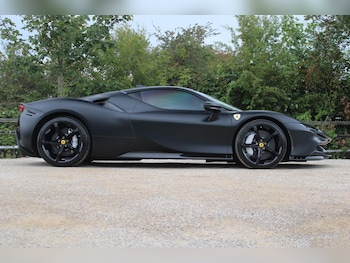 Used Ferrari SF90 Stradale 2021 for sale - 75697240: Photo