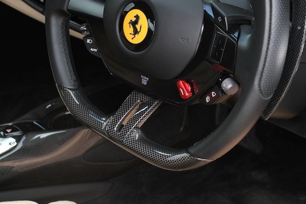 Used Ferrari SF90 Stradale 2021 for sale - 75697240: Photo 37