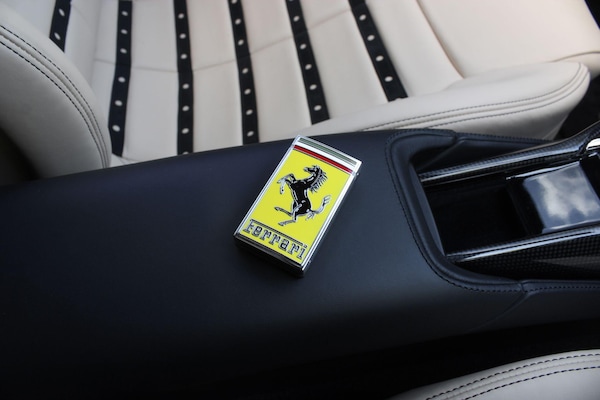 Used Ferrari SF90 Stradale 2021 for sale - 75697240: Photo 55