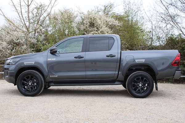 Used Toyota Hilux 2025 for sale - 74336118: Photo 13
