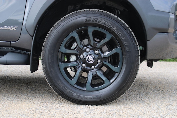 Used Toyota Hilux 2025 for sale - 74336118: Photo 14