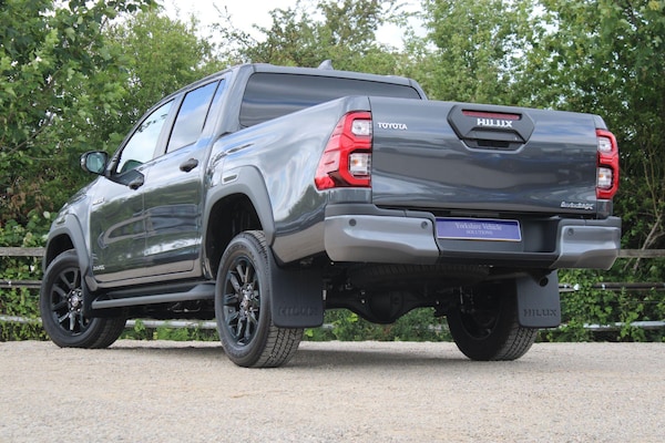 Used Toyota Hilux 2025 for sale - 74336118: Photo 3