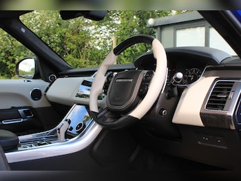 Used Land Rover Range Rover Sport 2018 for sale - 78676542: Photo