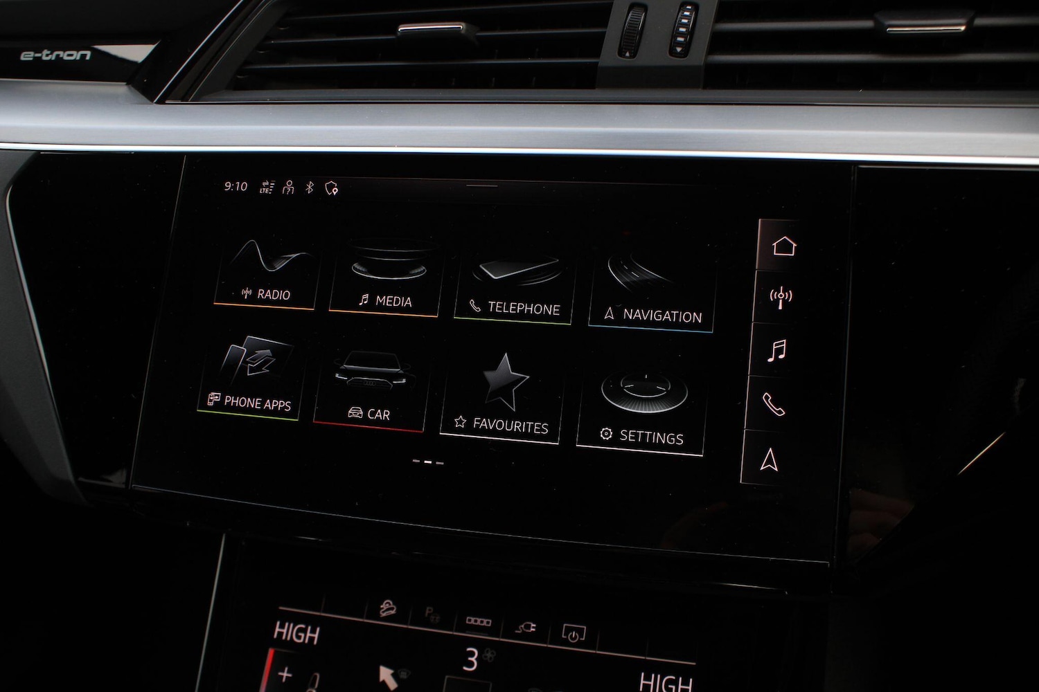 Used Audi e-tron 2022 for sale - 77229242: Photo 24