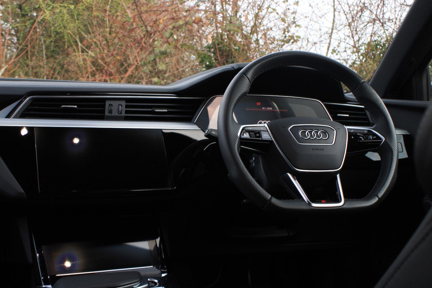 Used Audi e-tron 2022 for sale - 77229242: Photo 9