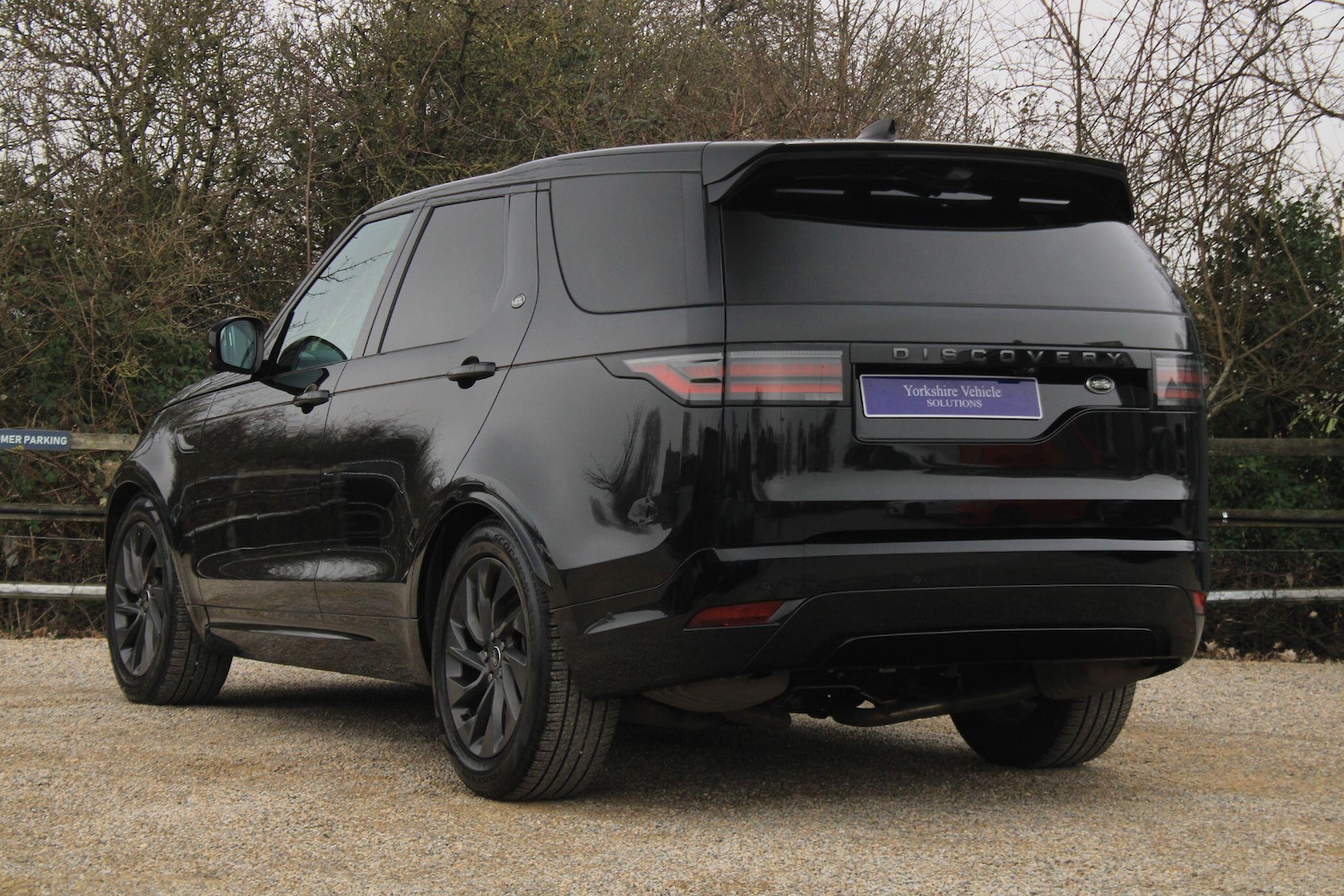 Used Land Rover Discovery 2022 for sale - 77769265: Photo 2