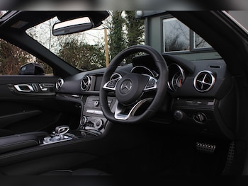 Used Mercedes-Benz SL 2019 for sale - 77144466: Photo