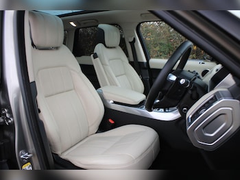 Used Land Rover Range Rover Sport 2018 for sale - 77029032: Photo