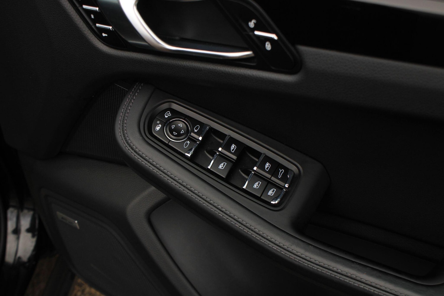 Used Porsche Macan for sale - 77305012: Photo 33