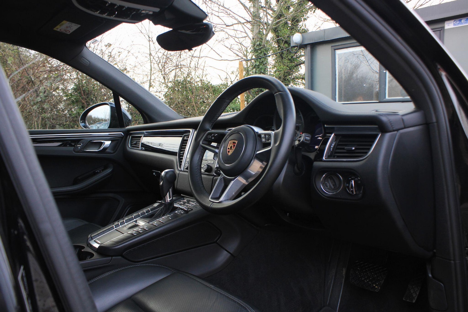 Used Porsche Macan for sale - 77305012: Photo 5