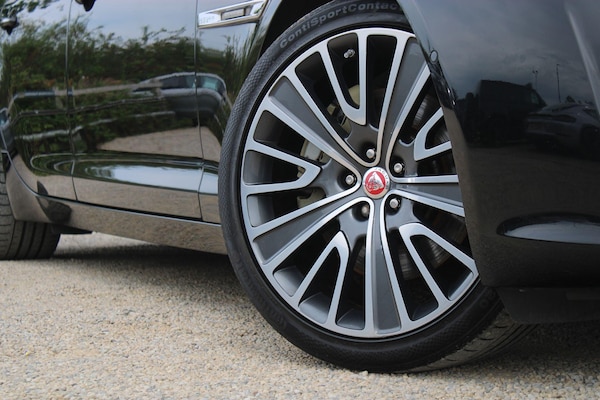 Used Jaguar XJ 2017 for sale - 75563790: Photo 10