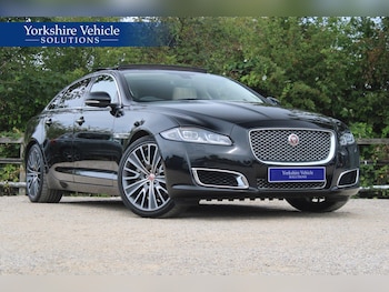 Used Jaguar XJ 2017 for sale - 75563790: Photo
