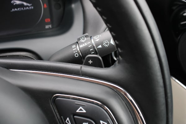 Used Jaguar XJ 2017 for sale - 75563790: Photo 43