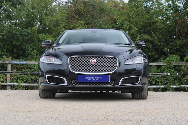 Used Jaguar XJ 2017 for sale - 75563790: Photo 46