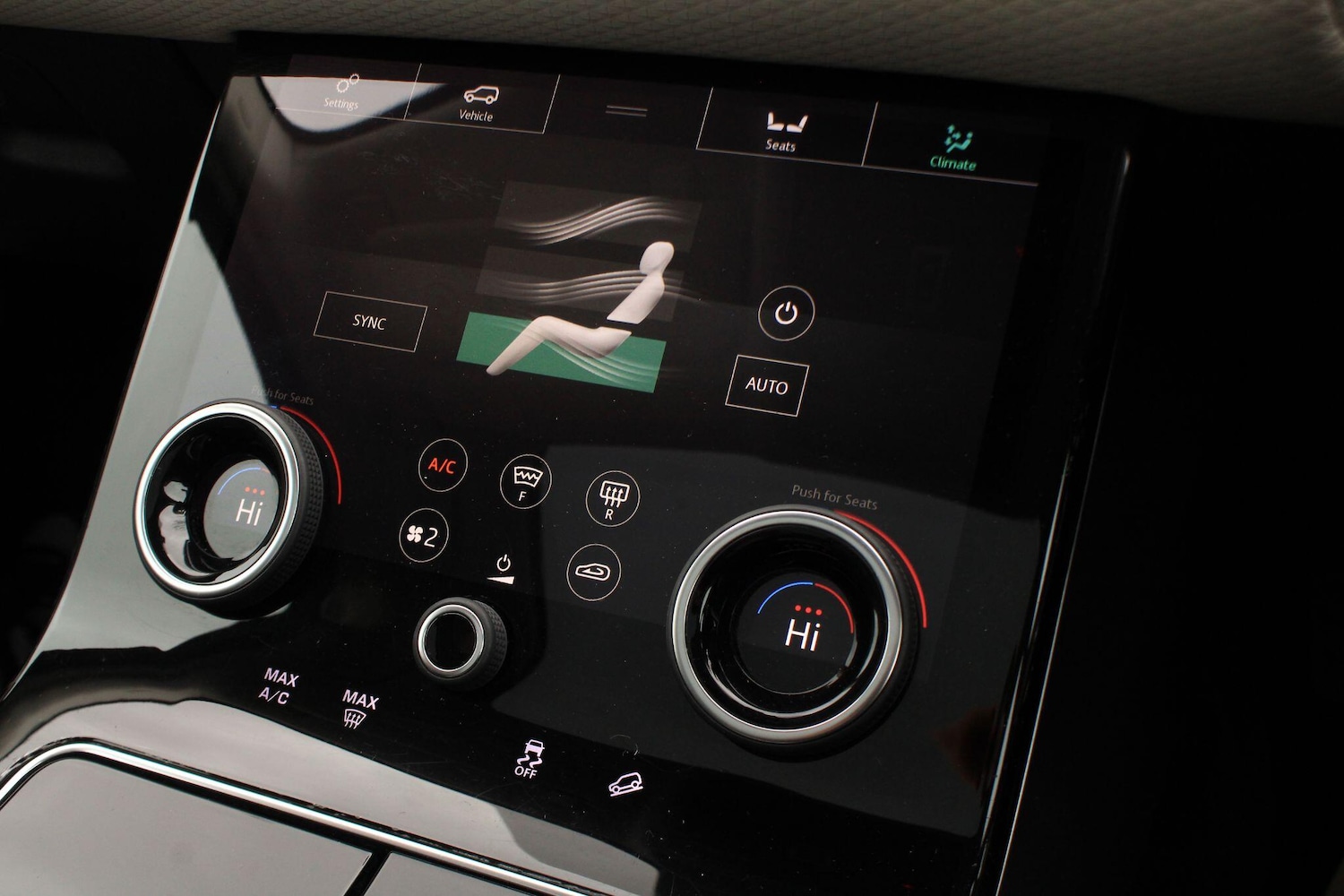 Used Land Rover Range Rover Velar 2017 for sale - 77908759: Photo 23