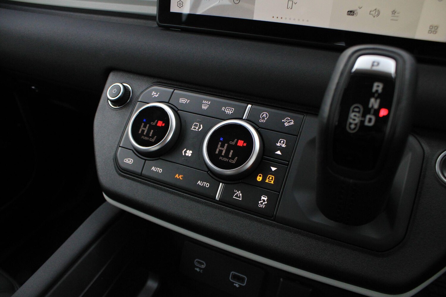 Used Land Rover Defender 2021 for sale - 77753216: Photo 22