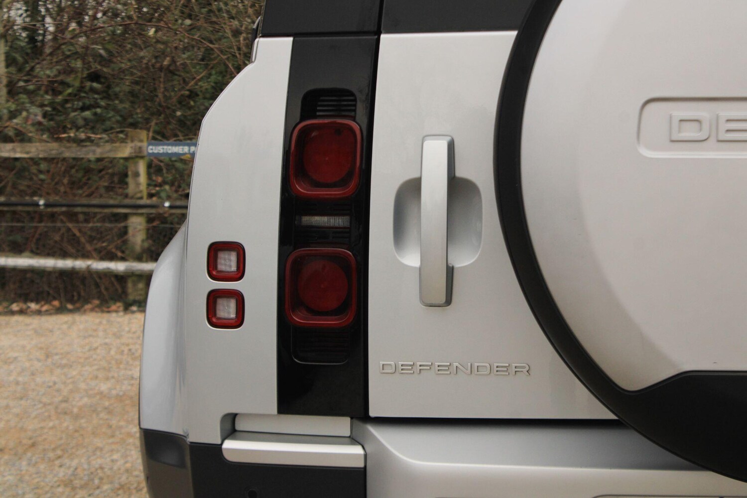 Used Land Rover Defender 2021 for sale - 77753216: Photo 41