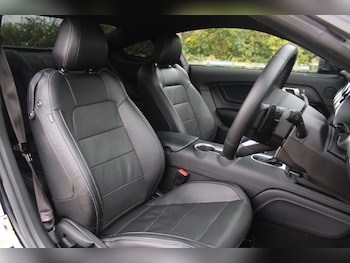 Used Ford Mustang 2020 for sale - 76284320: Photo