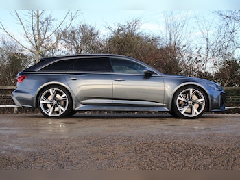 Used Audi RS6 2024 for sale - 77203025: Photo