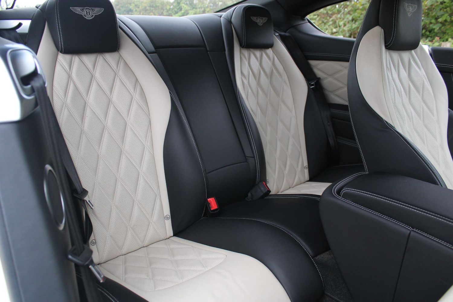 Used Bentley Continental 2015 for sale - 76059721: Photo 10