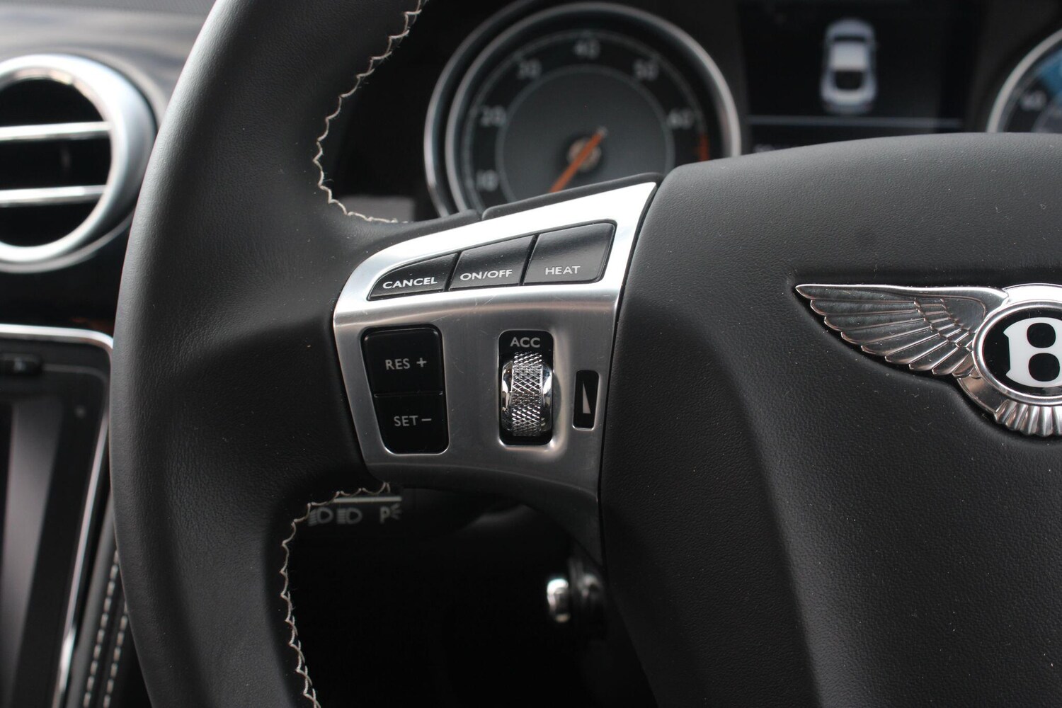 Used Bentley Continental 2015 for sale - 76059721: Photo 22