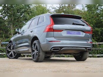 Used Volvo XC60 2018 for sale - 76996690: Photo