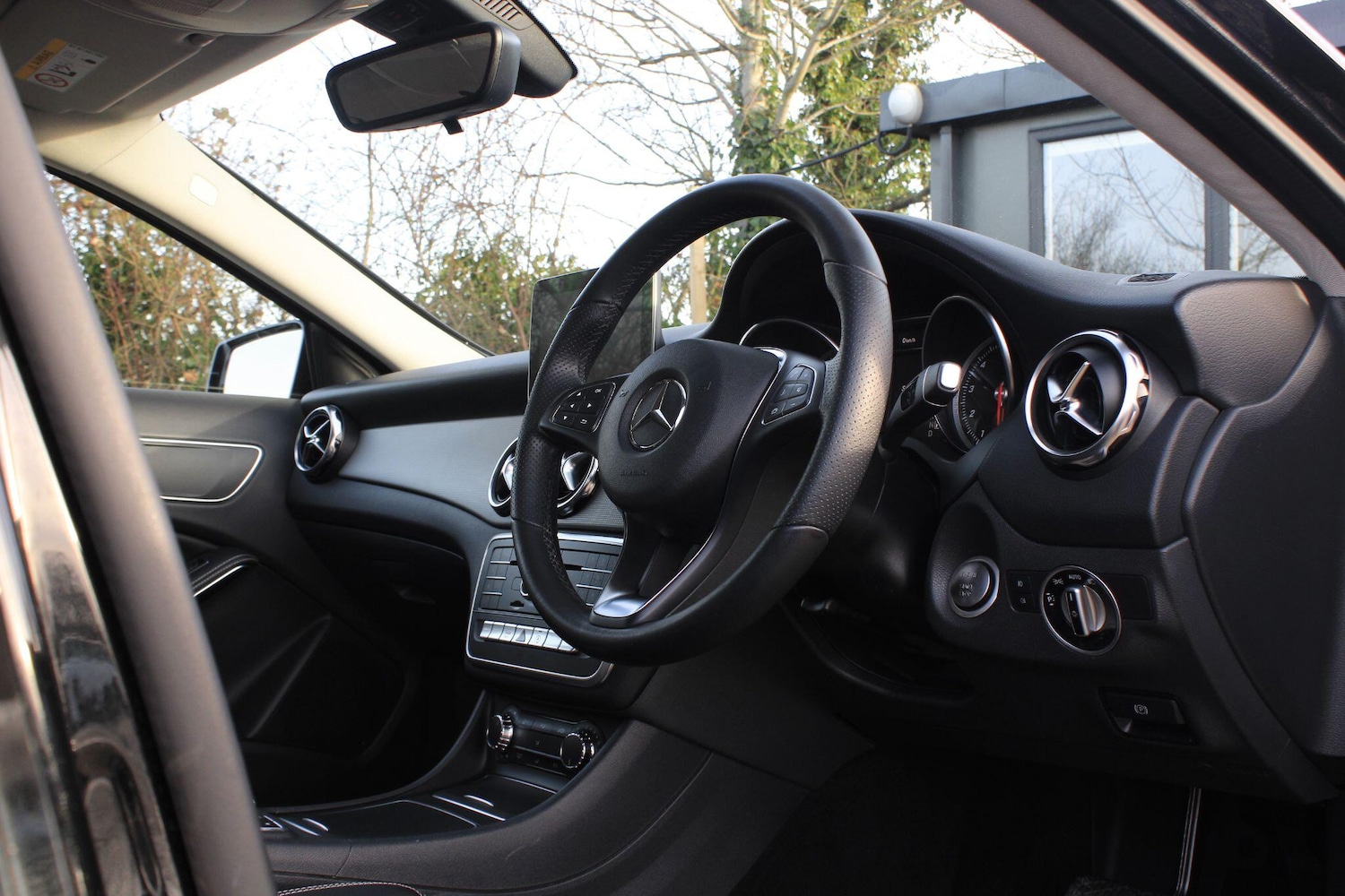 Used Mercedes-Benz GLA 2019 for sale - 77143594: Photo 5