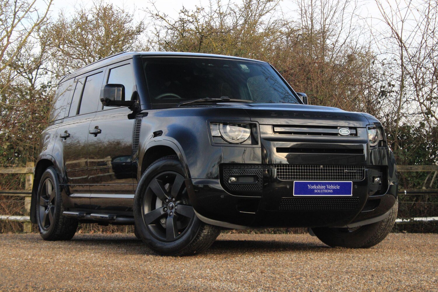 Used Land Rover Defender 110 for sale - 77670381: Photo 16