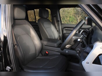 Used Land Rover Defender 110 2023 for sale - 77670381: Photo