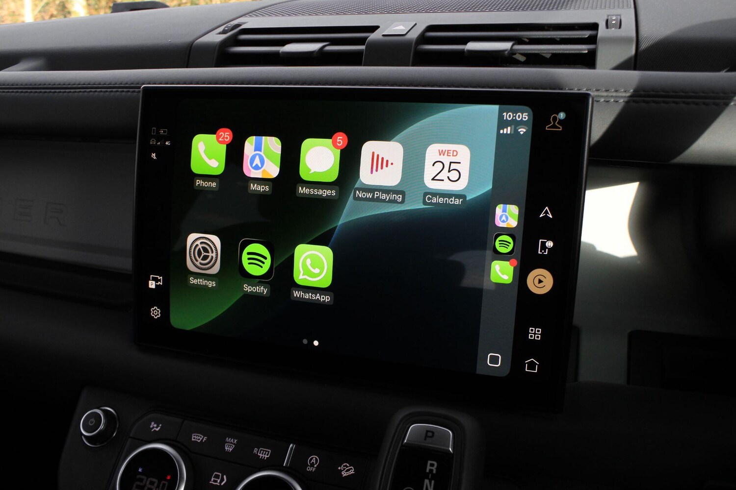 Used Land Rover Defender 110 for sale - 77670381: Photo 5