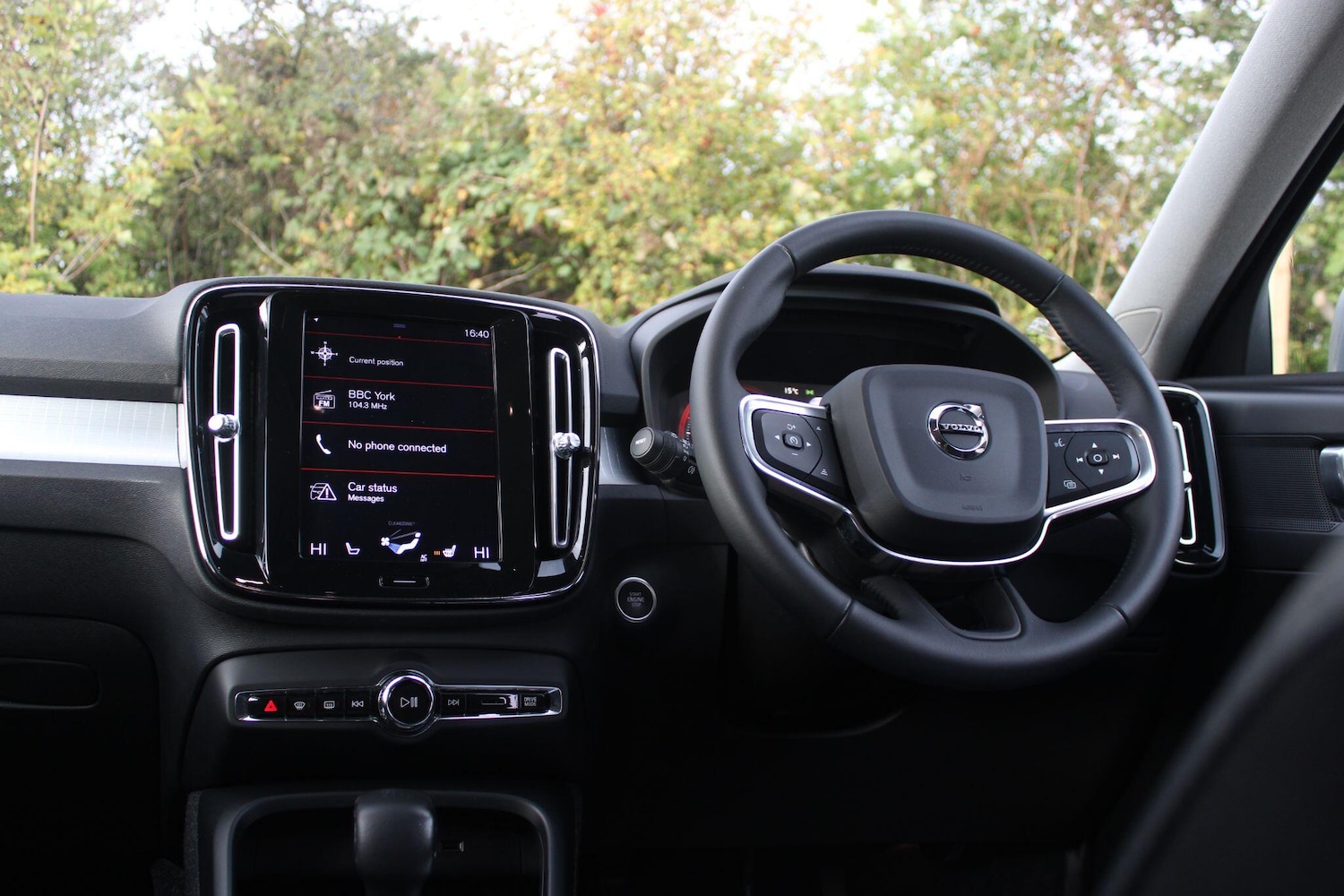 Used Volvo XC40 2019 for sale - 76239710: Photo 9