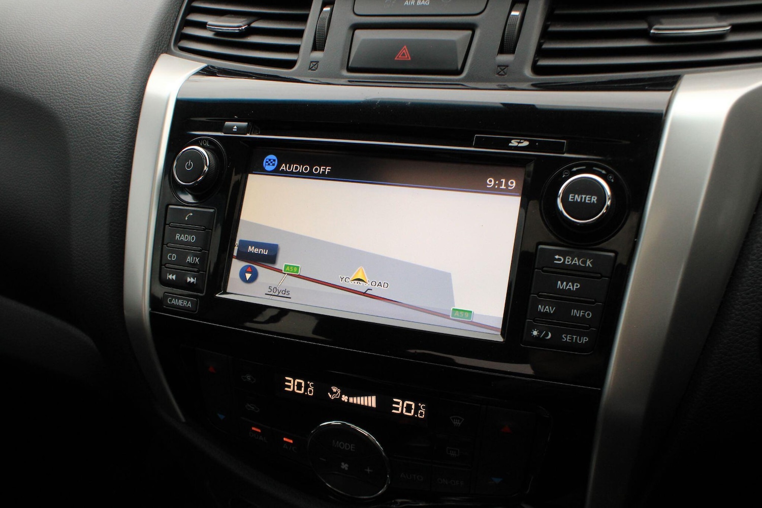 Used Nissan Navara 2016 for sale - 77696067: Photo 7