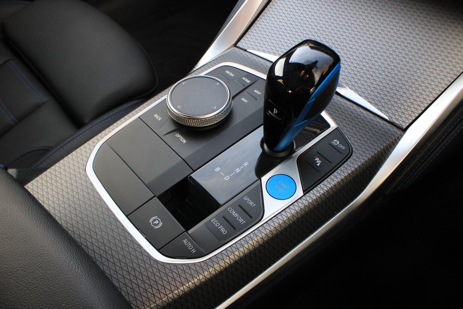 Used BMW i4 for sale - 76866310: Photo 25