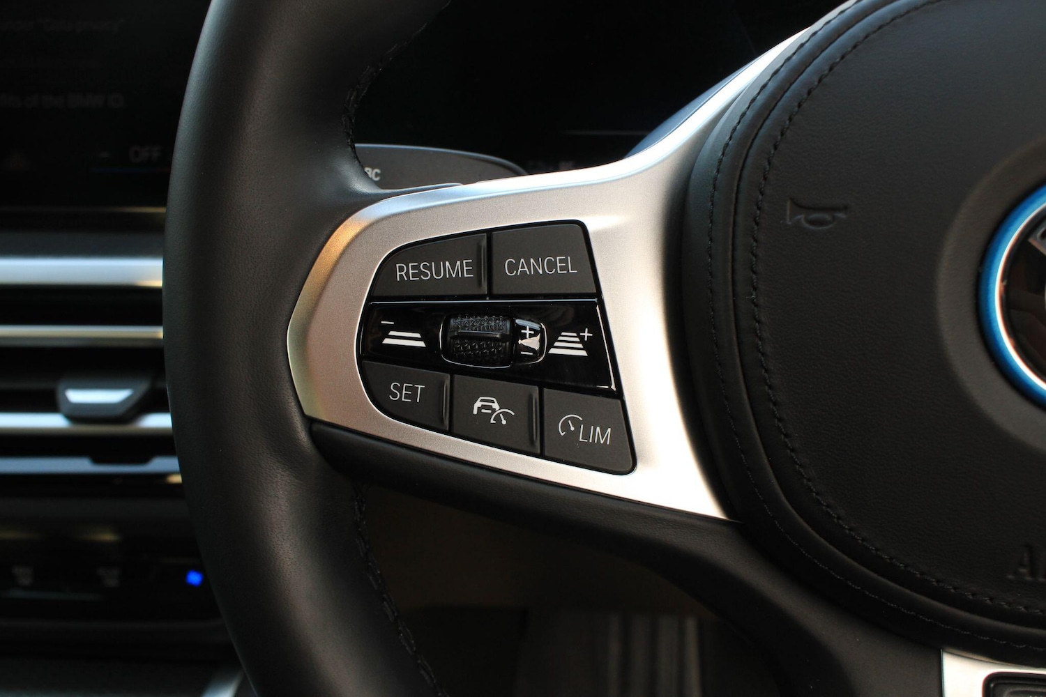 Used BMW i4 for sale - 76866310: Photo 32