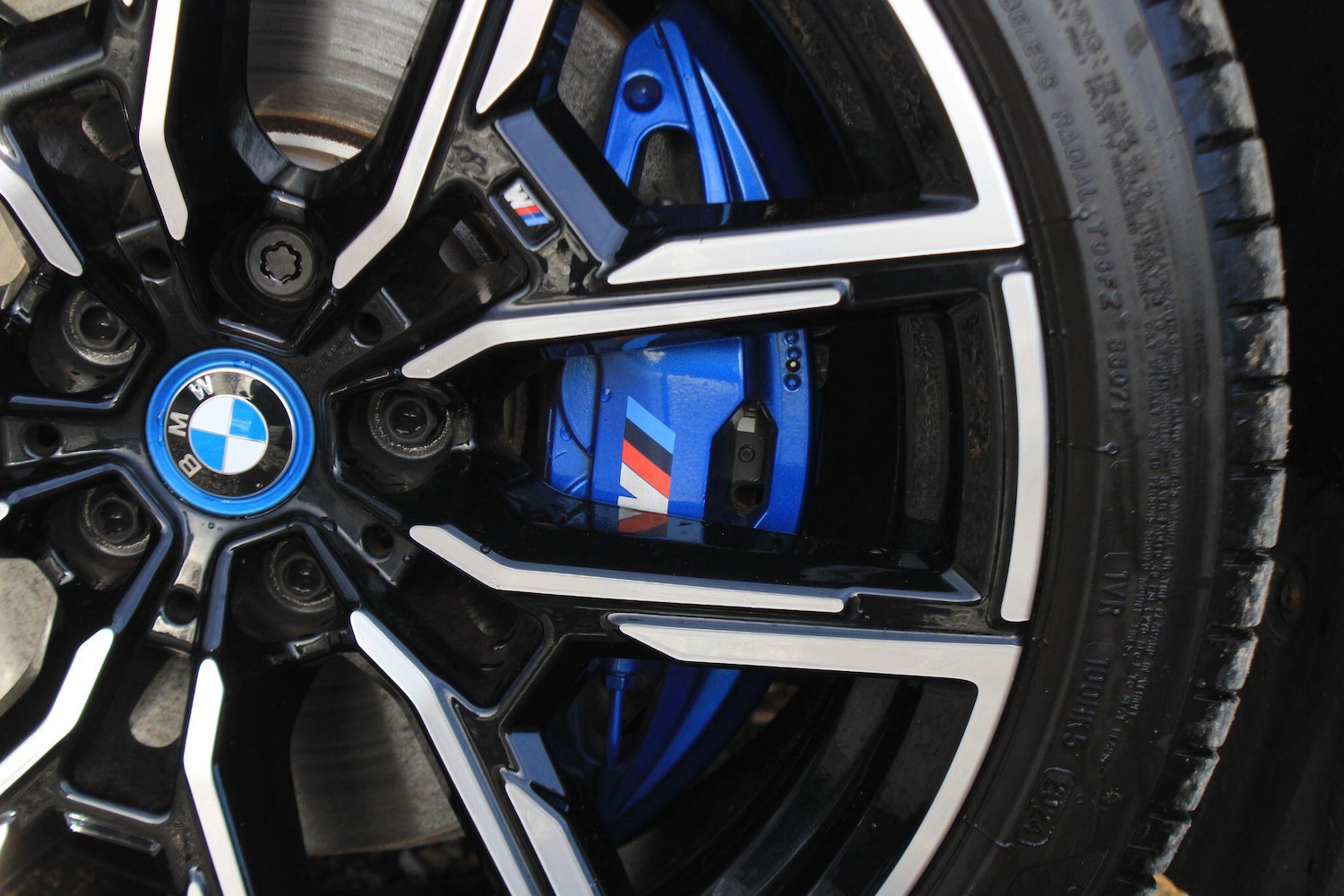 Used BMW i4 for sale - 76866310: Photo 42