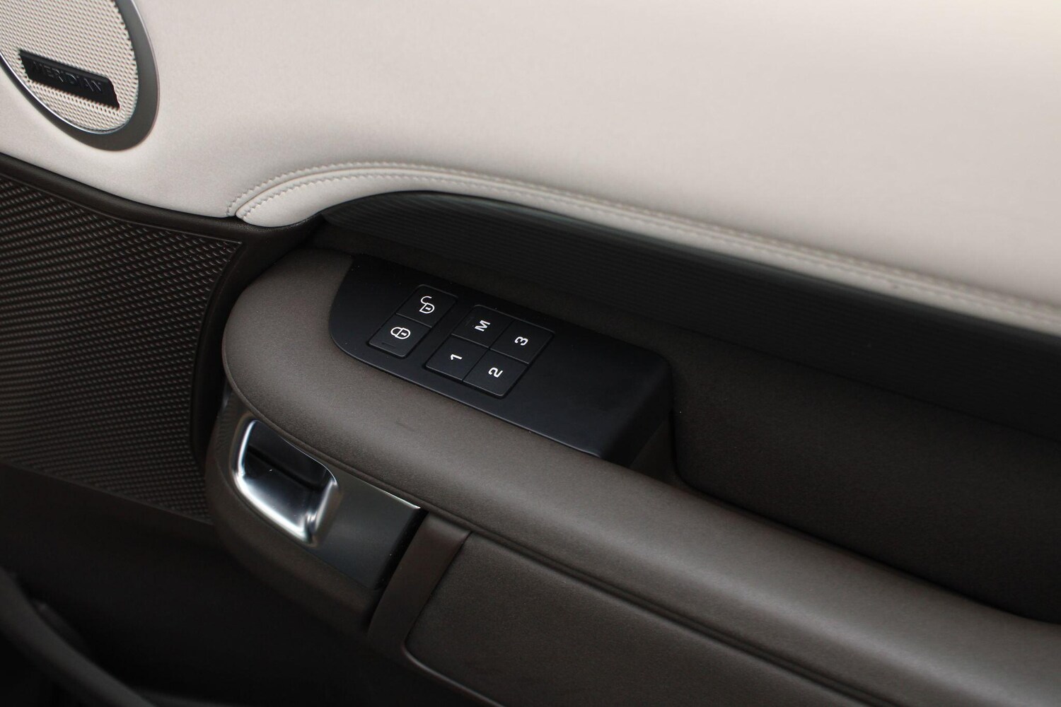 Used Land Rover Discovery for sale - 77550192: Photo 33