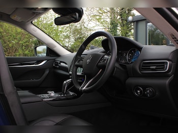 Used Maserati Levante 2022 for sale - 78292208: Photo