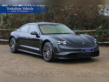 Used Porsche Taycan 2021 for sale - 76926023: Photo