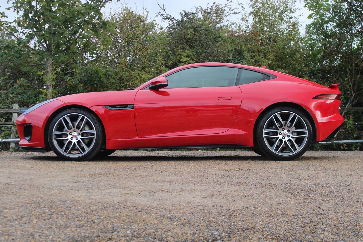 Used Jaguar F-Type 2019 for sale - 76189619: Photo 12