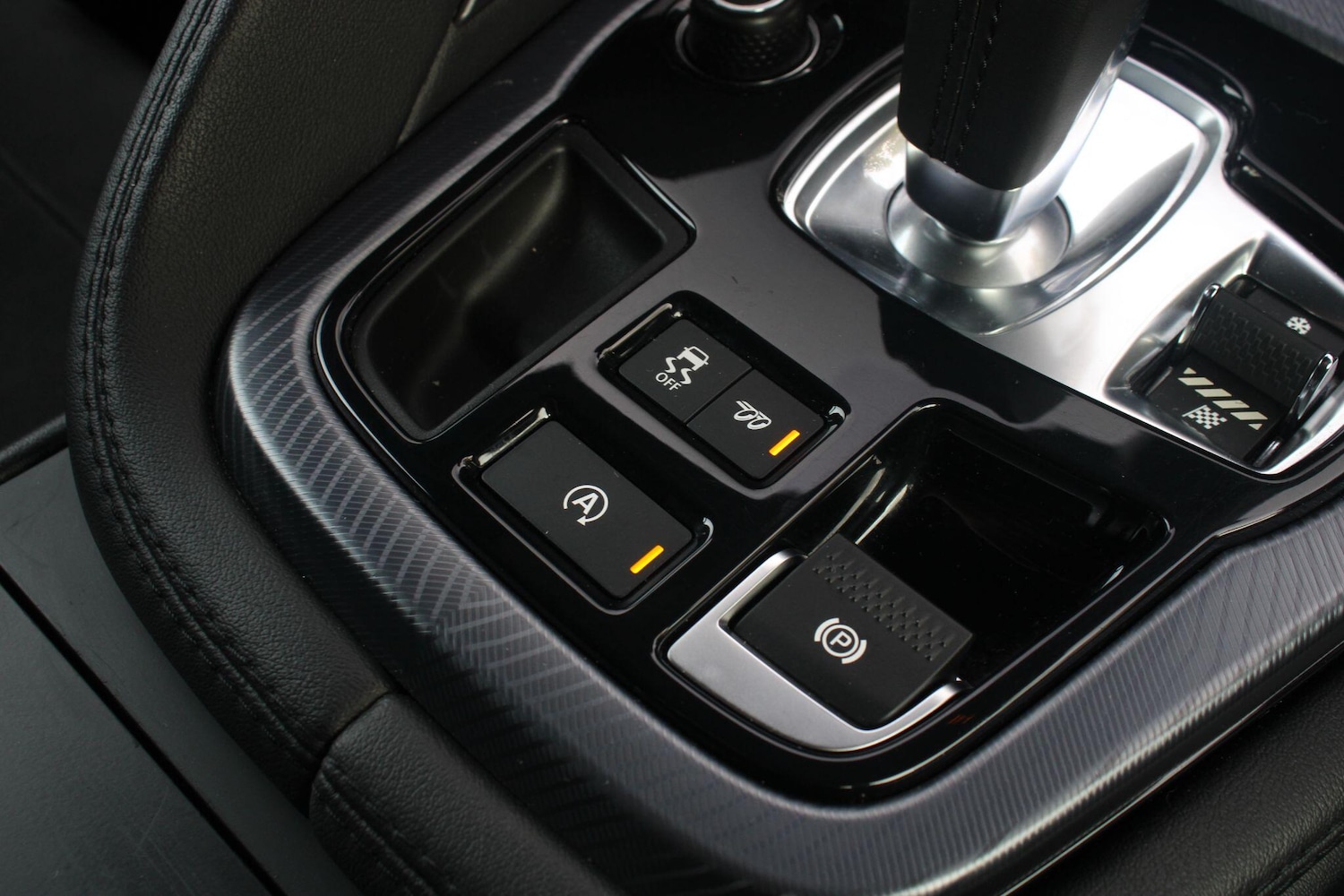 Used Jaguar F-Type 2019 for sale - 76189619: Photo 27