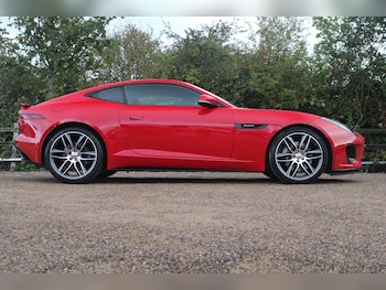Used Jaguar F-Type 2019 for sale - 76189619: Photo 2