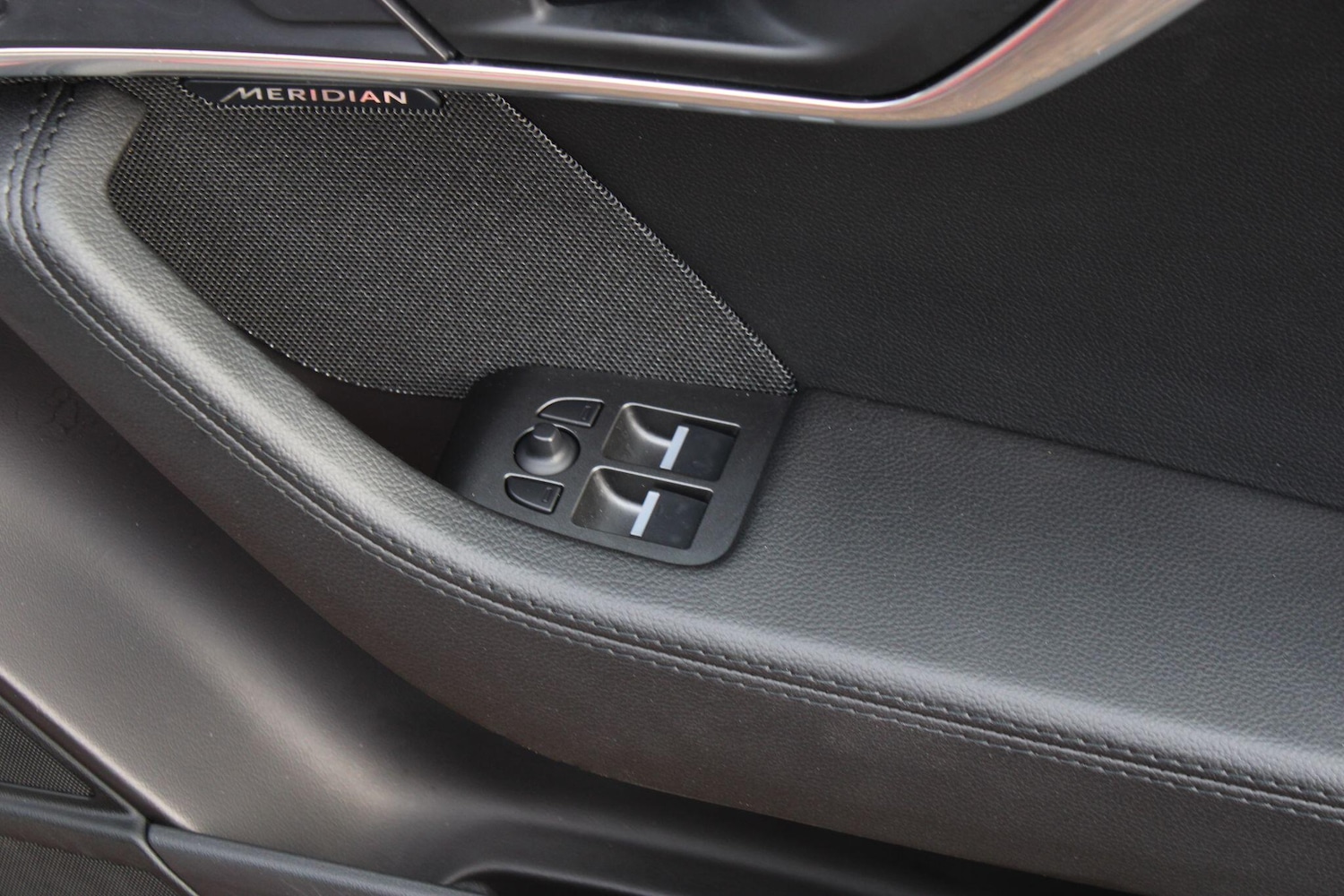 Used Jaguar F-Type 2019 for sale - 76189619: Photo 30