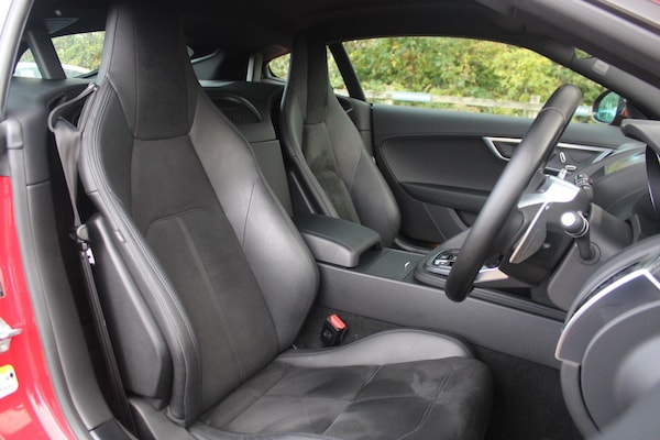 Used Jaguar F-Type 2019 for sale - 76189619: Photo 4